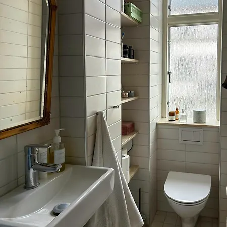 Flat With Water View On Islands Brygge شقة *